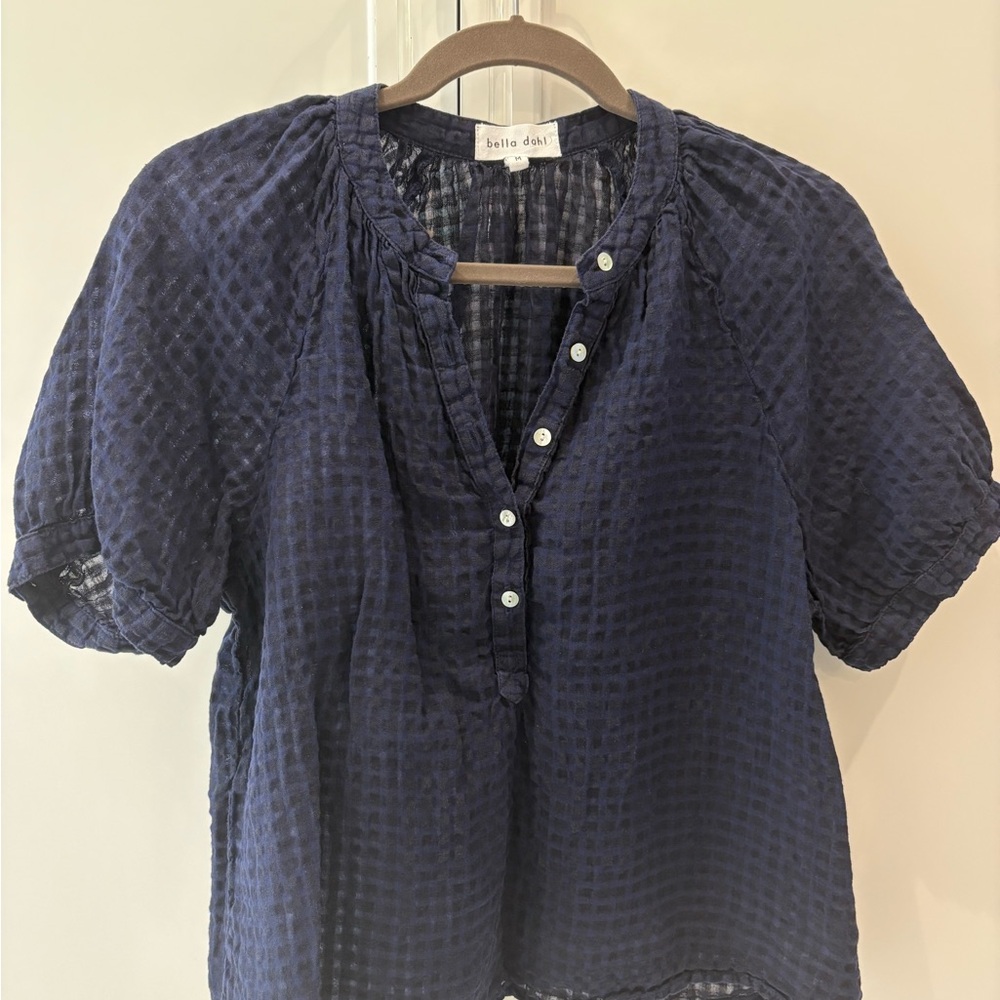 Bella Dahl Navy Blue Textured Popover Short Sleeve Top